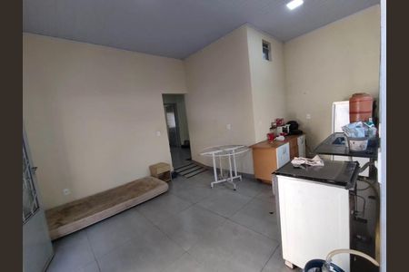 Casa para alugar com 59m², 3 quartos e 1 vaga Casa para alugar com 59m², 3 quartos e 1 vagaSala/cozinha