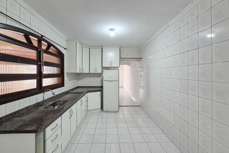 Casa à venda com 240m², 3 quartos e 2 vagasCozinha