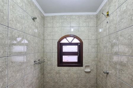 Casa à venda com 240m², 3 quartos e 2 vagasBanheiro da Suíte