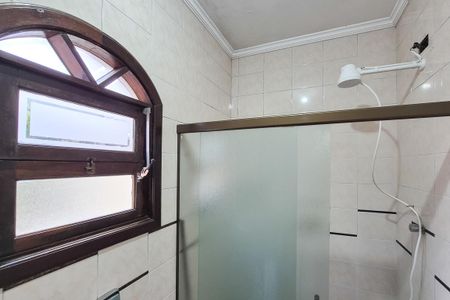 Casa à venda com 240m², 3 quartos e 2 vagasBanheiro Social