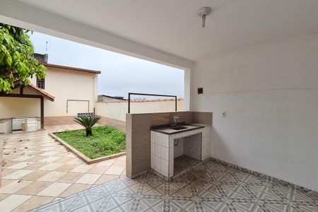 Casa à venda com 240m², 3 quartos e 2 vagasEdícula