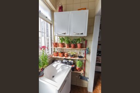 Apartamento para alugar com 100m², 2 quartos e 1 vagaÁrea de Serviço