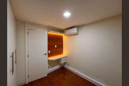 Casa de condomínio à venda com 150m², 3 quartos e 1 vagaQuarto 1