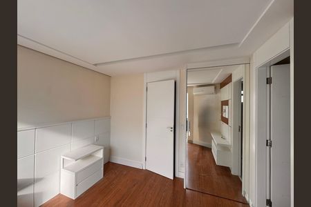 Casa de condomínio à venda com 150m², 3 quartos e 1 vagaSuíte