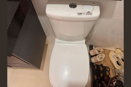Casa de condomínio à venda com 150m², 3 quartos e 1 vagaBanheiro Social