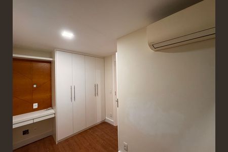 Casa de condomínio à venda com 150m², 3 quartos e 1 vagaQuarto 2