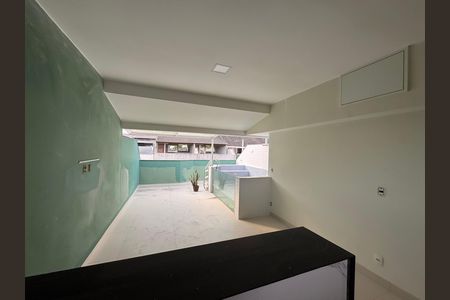 Casa de condomínio à venda com 150m², 3 quartos e 1 vagaTerraço