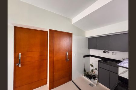 Casa de condomínio à venda com 150m², 3 quartos e 1 vagaTerraço e Área de Serviço