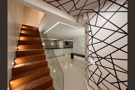 Casa de condomínio à venda com 150m², 3 quartos e 1 vagaSala