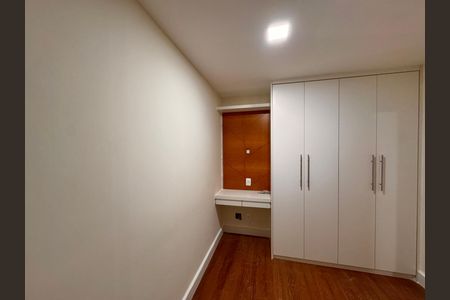 Casa de condomínio à venda com 150m², 3 quartos e 1 vagaQuarto 2