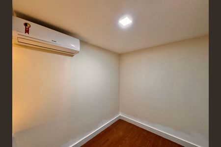 Casa de condomínio à venda com 150m², 3 quartos e 1 vagaQuarto 1