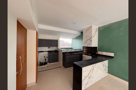 Casa de condomínio à venda com 150m², 3 quartos e 1 vagaTerraço e Área de Serviço