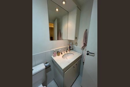 Apartamento à venda com 69m², 2 quartos e 1 vaga