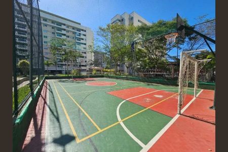 Apartamento à venda com 69m², 2 quartos e 1 vaga