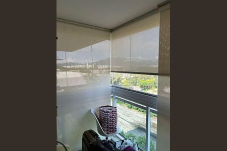 Apartamento à venda com 69m², 2 quartos e 1 vaga