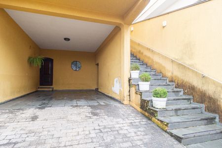 Casa para alugar com 170m², 4 quartos e 4 vagas Casa para alugar com 170m², 4 quartos e 4 vagasGaragem