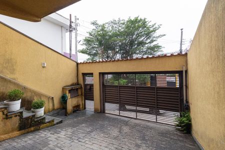 Casa para alugar com 170m², 4 quartos e 4 vagas Casa para alugar com 170m², 4 quartos e 4 vagasGaragem