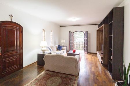 Sala de casa à venda com 4 quartos, 170m² em Bela Vista, Osasco