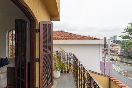 Casa para alugar com 170m², 4 quartos e 4 vagas Casa para alugar com 170m², 4 quartos e 4 vagasSacada