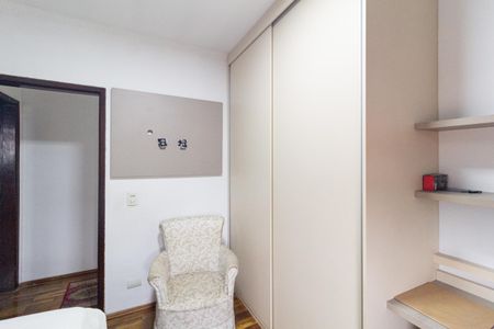 Casa para alugar com 170m², 4 quartos e 4 vagas Casa para alugar com 170m², 4 quartos e 4 vagasQuarto 1