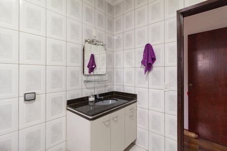 Casa para alugar com 170m², 4 quartos e 4 vagas Casa para alugar com 170m², 4 quartos e 4 vagasBanheiro da suíte
