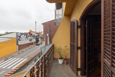 Sacada de casa à venda com 4 quartos, 170m² em Bela Vista, Osasco