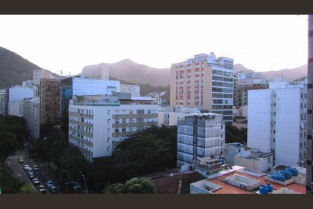 Apartamento à venda com 277m², 4 quartos e 1 vaga