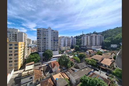 Apartamento à venda com 80m², 2 quartos e 1 vaga