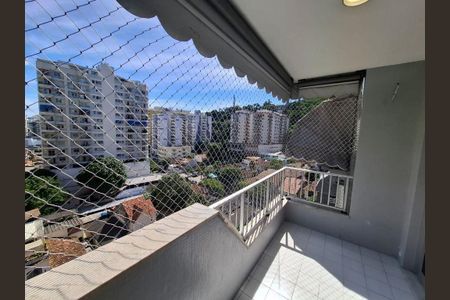 Apartamento à venda com 80m², 2 quartos e 1 vaga