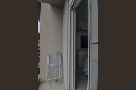 Casa de condomínio à venda com 90m², 2 quartos e 1 vaga Casa de condomínio à venda com 90m², 2 quartos e 1 vagaSacada