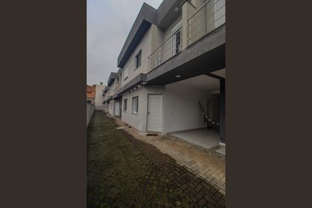 Casa de condomínio à venda com 90m², 2 quartos e 1 vaga Casa de condomínio à venda com 90m², 2 quartos e 1 vagaFachada