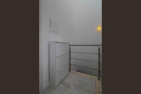 Casa de condomínio à venda com 90m², 2 quartos e 1 vaga Casa de condomínio à venda com 90m², 2 quartos e 1 vagaCorredor