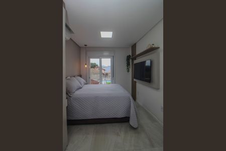 Casa de condomínio à venda com 90m², 2 quartos e 1 vaga Casa de condomínio à venda com 90m², 2 quartos e 1 vagaSuite