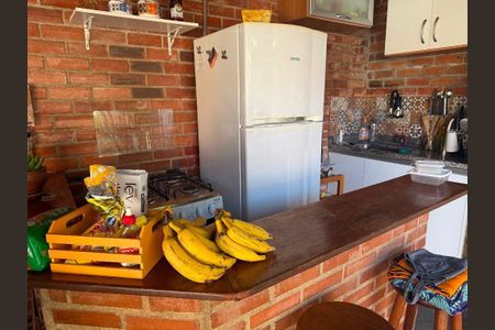 Casa à venda com 137m², 4 quartos e 2 vagas