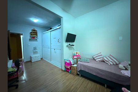 Casa à venda com 4 quartos, 137m² em Itaipu, Niterói