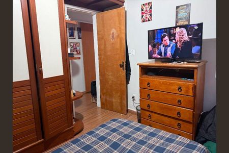 Casa à venda com 137m², 4 quartos e 2 vagas