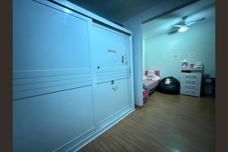 Casa à venda com 4 quartos, 137m² em Itaipu, Niterói