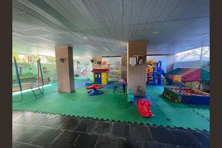 Apartamento à venda com 65m², 2 quartos e sem vaga