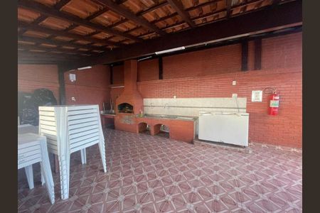 Apartamento à venda com 2 quartos, 65m² em Centro, Niterói