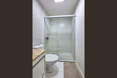 Apartamento para alugar com 55m², 2 quartos e 1 vaga Apartamento para alugar com 55m², 2 quartos e 1 vagaBanheiro da Suíte