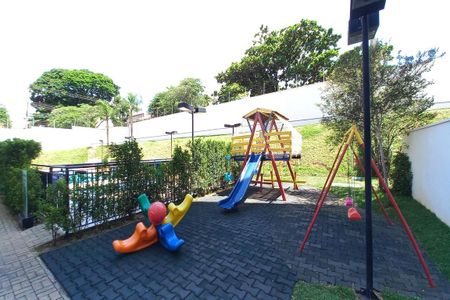 Apartamento para alugar com 55m², 2 quartos e 1 vaga Apartamento para alugar com 55m², 2 quartos e 1 vagaÁrea comum - Playground