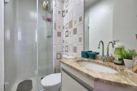 Apartamento para alugar com 55m², 2 quartos e 1 vaga Apartamento para alugar com 55m², 2 quartos e 1 vagaBanheiro