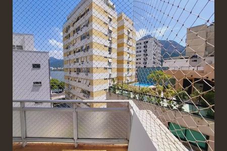Apartamento à venda com 95m², 2 quartos e 1 vaga