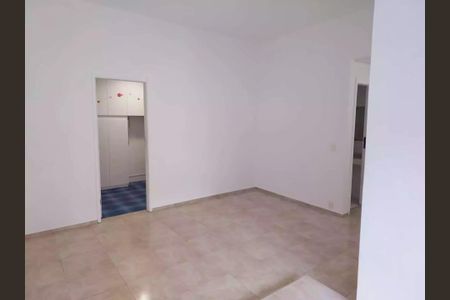 Apartamento à venda com 95m², 2 quartos e 1 vaga