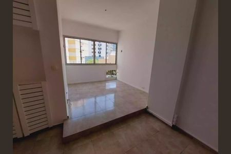 Apartamento à venda com 95m², 2 quartos e 1 vaga