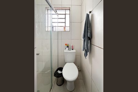 Casa à venda com 210m², 4 quartos e 2 vagas Casa à venda com 210m², 4 quartos e 2 vagasBanheiro Social - Casa 2