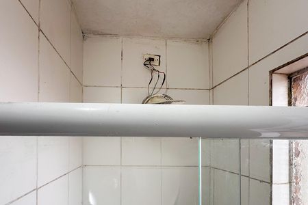 Casa à venda com 210m², 4 quartos e 2 vagas Casa à venda com 210m², 4 quartos e 2 vagasBanheiro Social - Casa 2