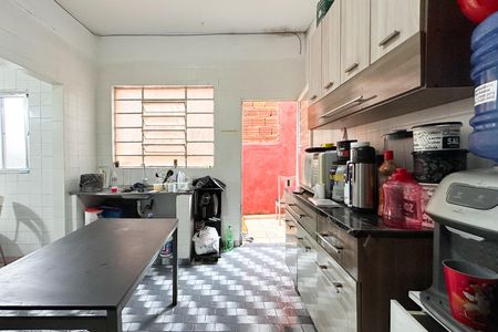 Casa à venda com 210m², 4 quartos e 2 vagas Casa à venda com 210m², 4 quartos e 2 vagasCozinha - Casa 2