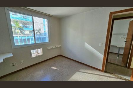 Apartamento à venda com 3 quartos, 120m² em Piratininga, Niterói