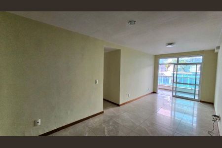 Apartamento à venda com 120m², 3 quartos e 2 vagas